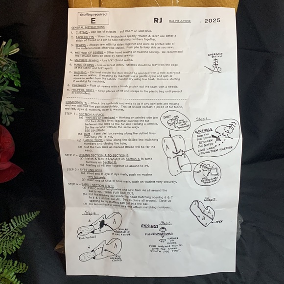 Vintage Plush Hound Dog faux fur fabric complete pattern by STANWOOD PRODUCTS - Picture 4 of 7